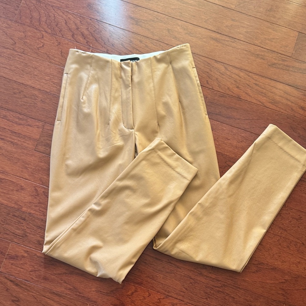 Express women’s faux leather Pants in Tan